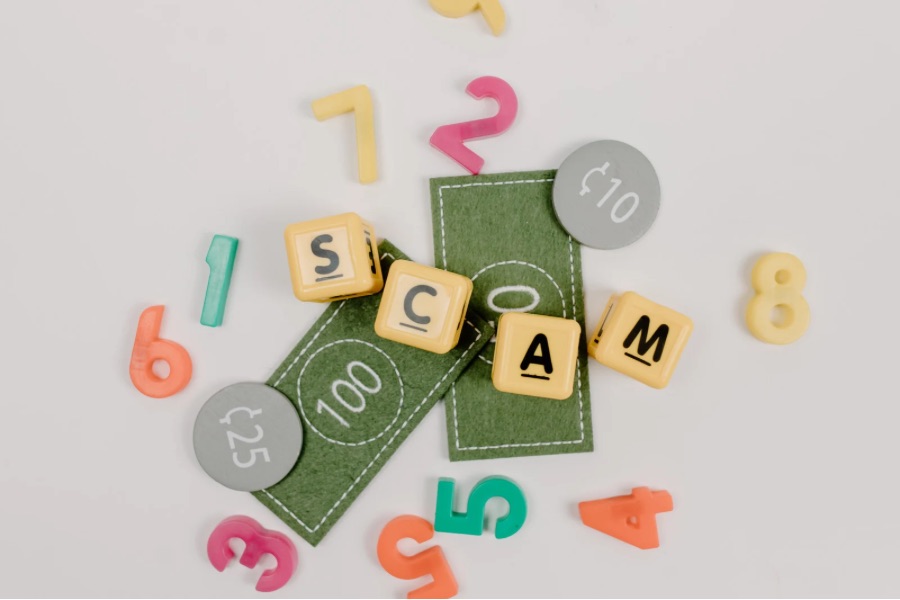 Back-to-School Scams What Parents and Students Need to Know in 2025 blog image