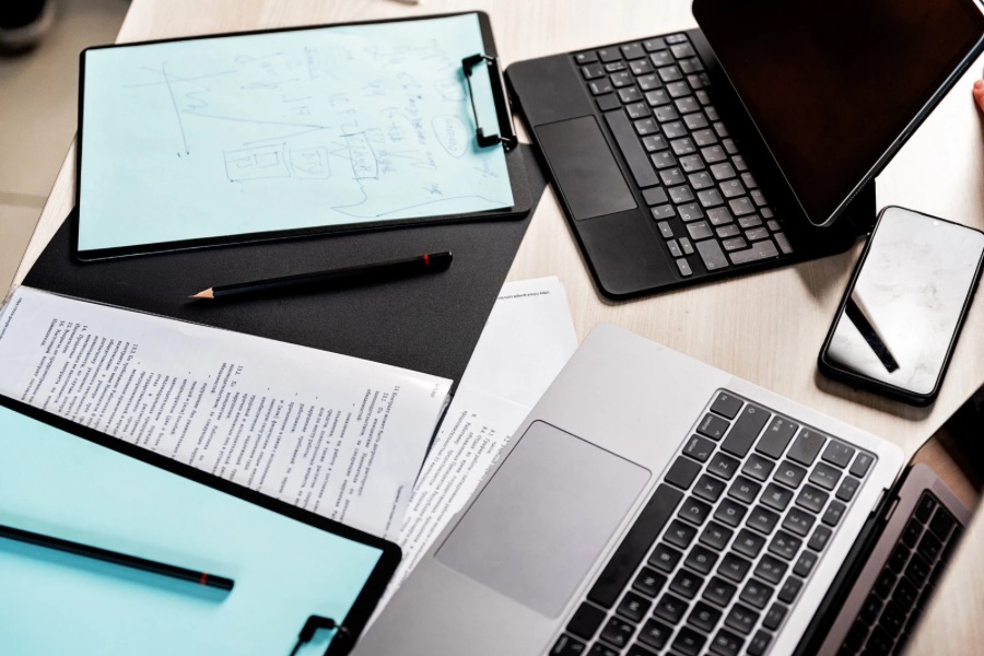 How to Protect School-Issued Devices blog image