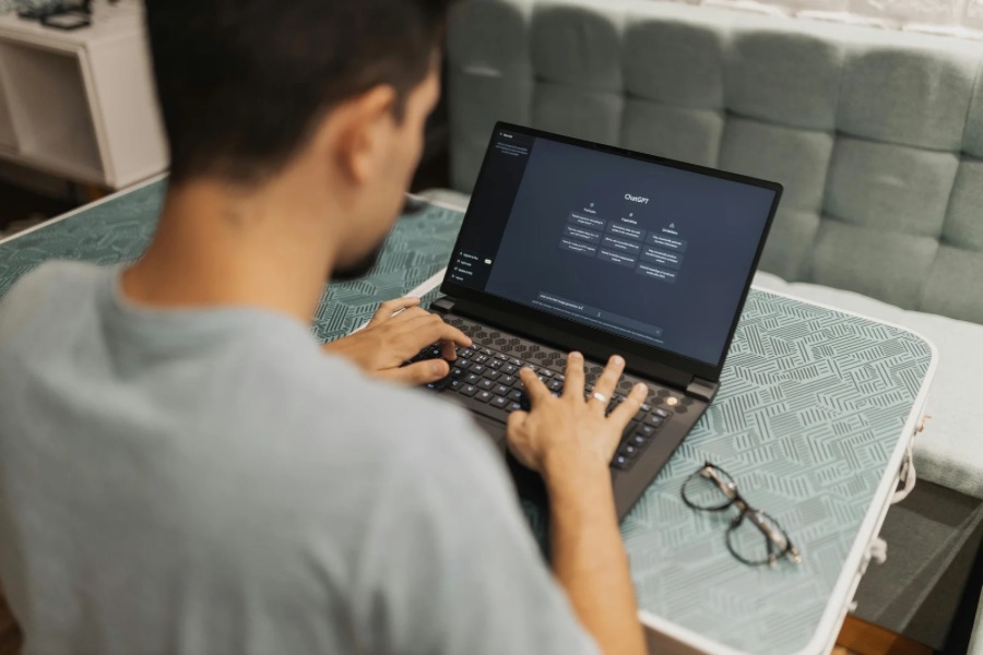 Ready To Eliminate Marketing Bottlenecks with AI Blog image