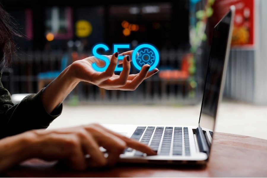 Why Do SEO Tools Use Rotating Proxies for Keyword Analysis? Blog image